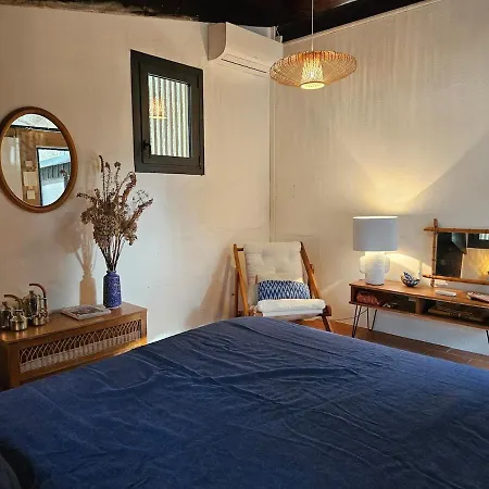 Tatil Evi Avec Patio Et Pool House Saint-Nazaire (Gard)